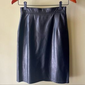Genuine leather vintage black skirt